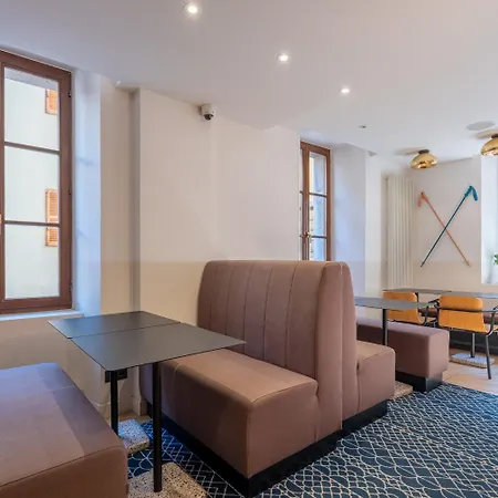 Otel Du Palais De L'isle