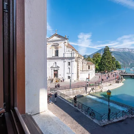 Otel Du Palais De L'isle 3*