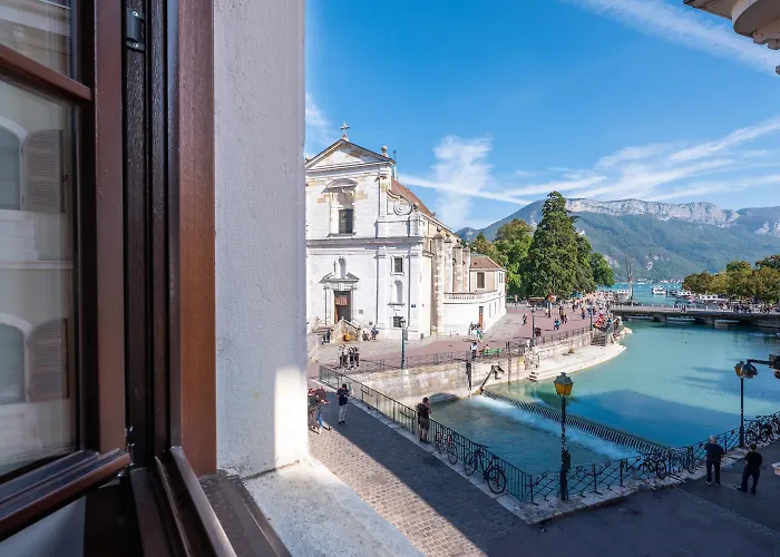 Hotell Du Palais De L'isle 3*