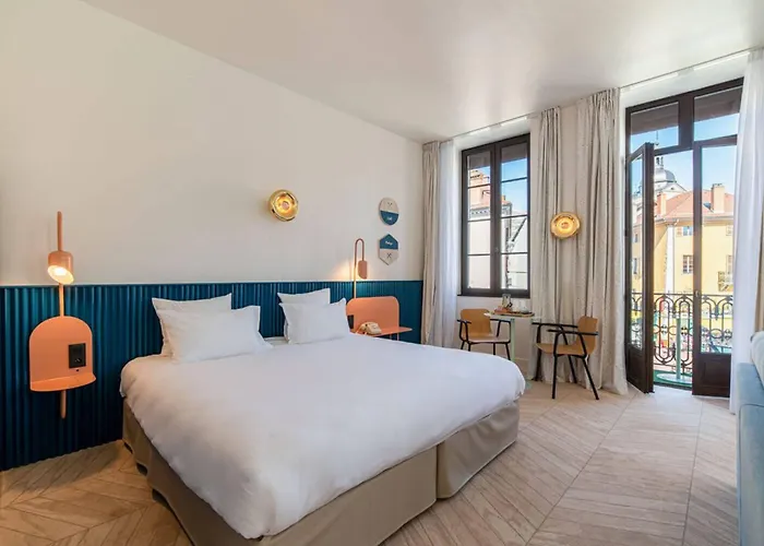 Hotell Du Palais De L'isle