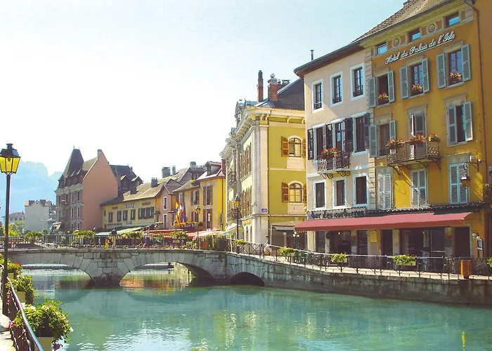Du Palais De L'isle 3*