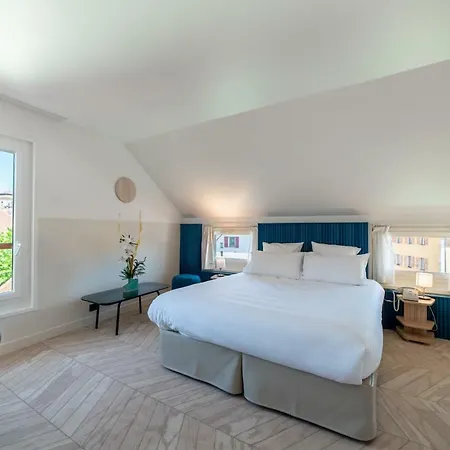 Du Palais De L'isle Hotel 3*